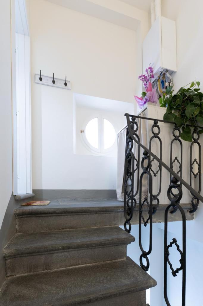 A Casa Di Giuly Apartment Firenze Bagian luar foto